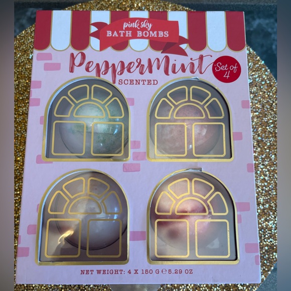 Pink Sky NWT Peppermint Scented Bath Bombs - Multicolor in gift box. Set of 4 - Picture 3 of 6